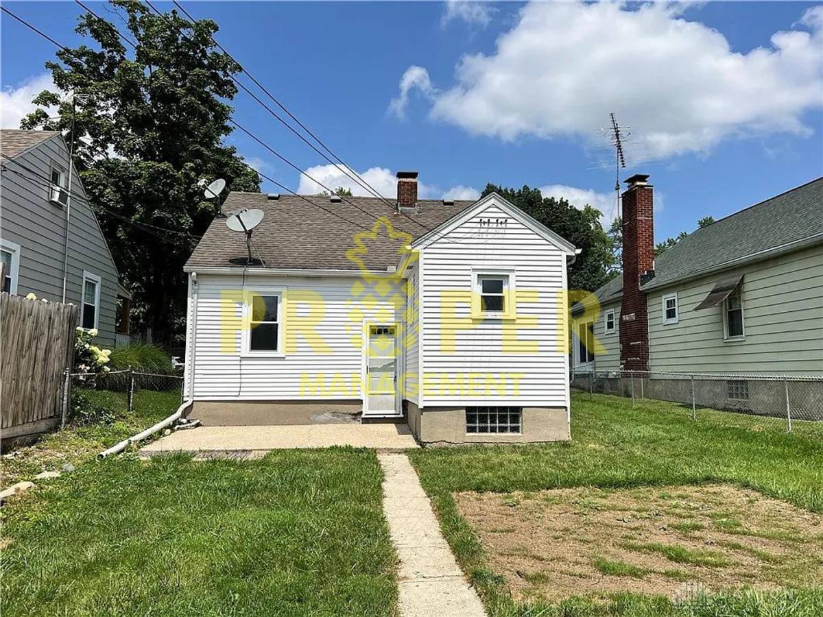 House for rent at 1432 Melrose Ave, Dayton, OH 45409