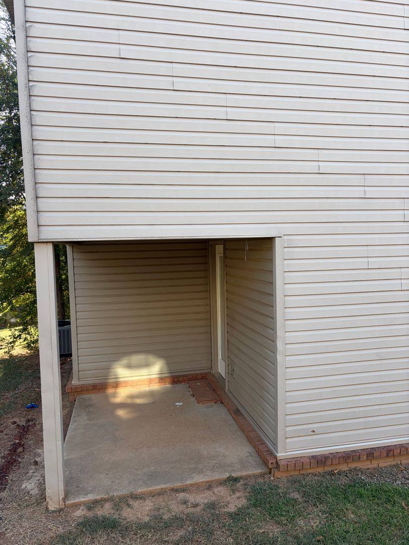 Apartment for rent at 1125 Grinnel, Greenwood, AR 72936