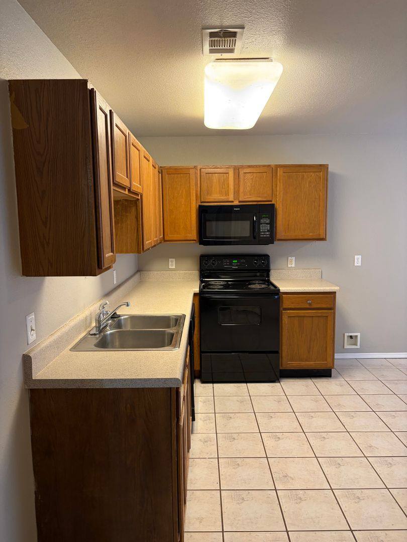 Apartment for rent at 1125 Grinnel, Greenwood, AR 72936