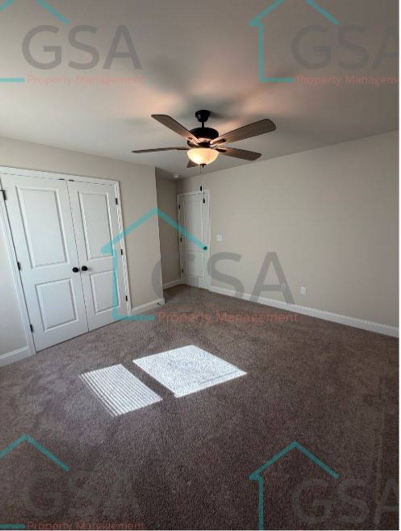 Townhouse for rent at 4304 Edwards Rd, Taylors, SC 29687