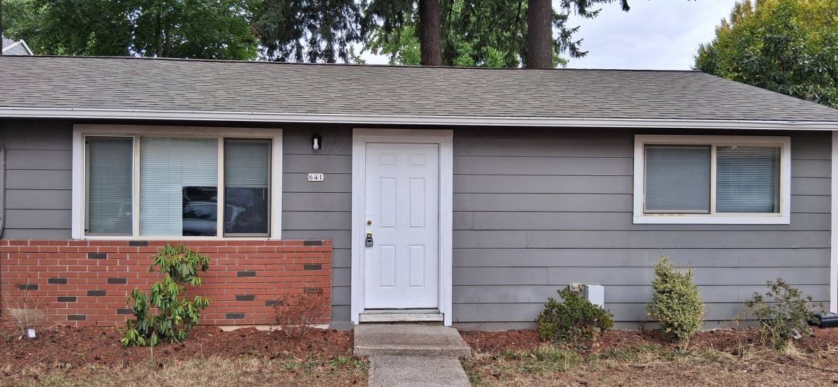 Apartment for rent at Zion Court 18 Plex, 637-671 SE 190th Ave, Portland, OR 97233