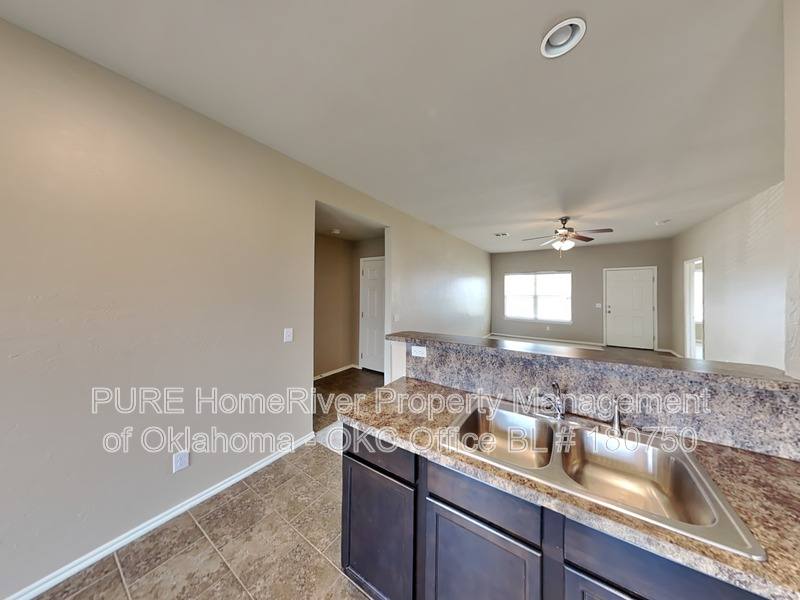 House for rent at 11817 NW 134th St, Piedmont, OK 73078