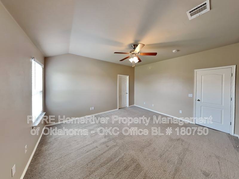 House for rent at 11817 NW 134th St, Piedmont, OK 73078