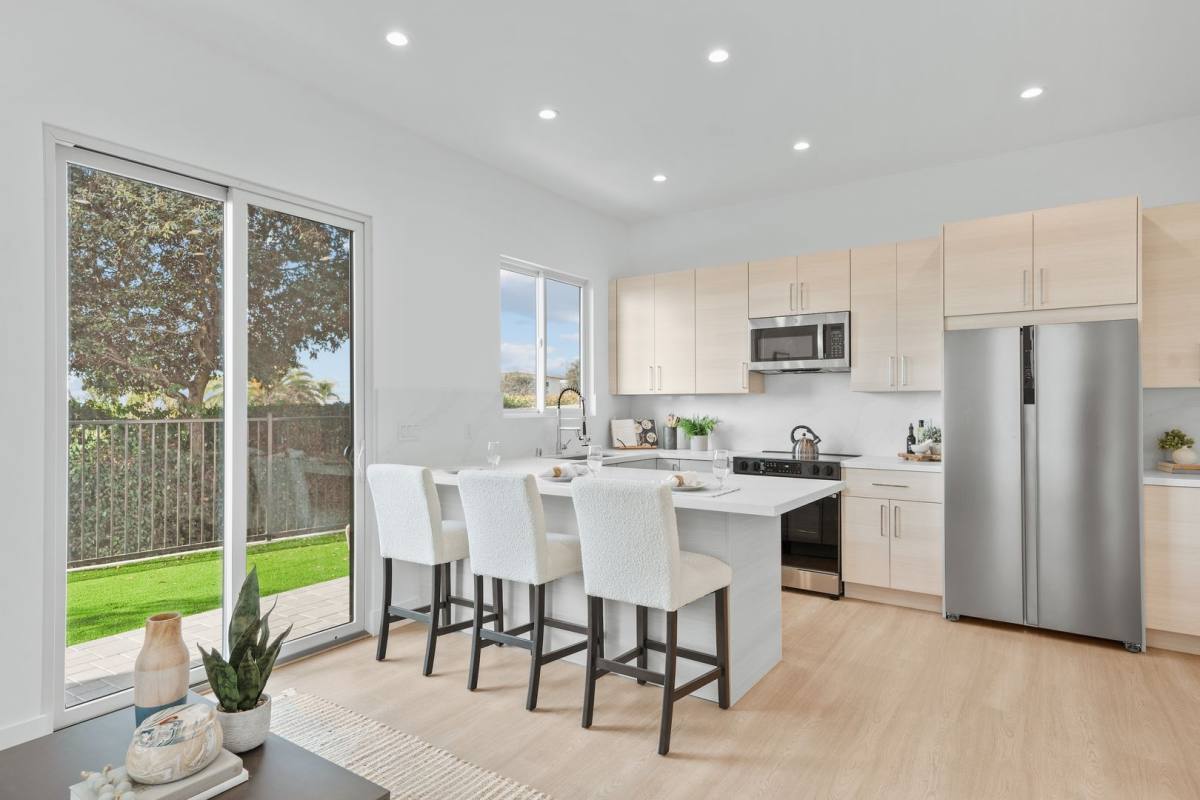 Apartment for rent at 1722 Burton St, San Diego, CA 92111