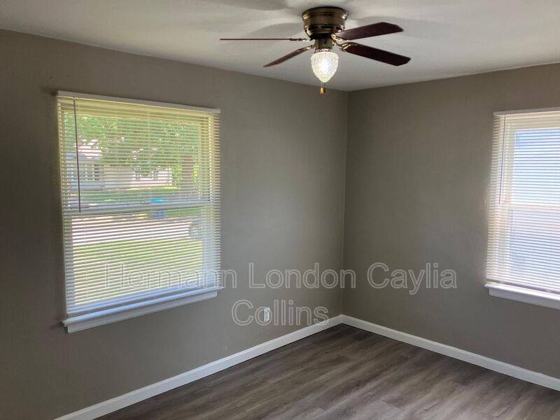 House for rent at 9859 Vickie Place, St. Louis, MO 63136