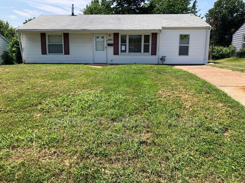 House for rent at 9859 Vickie Place, St. Louis, MO 63136