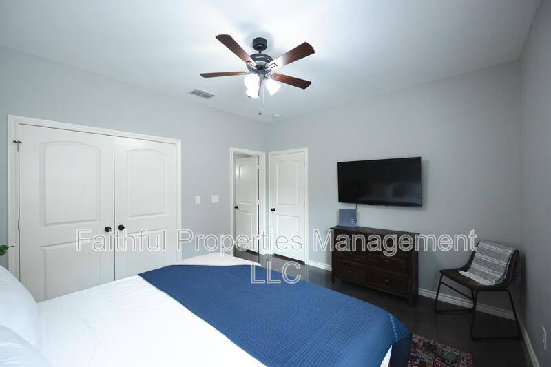 Apartment for rent at 14235 Cr 452 #5, Lindale, TX 75771
