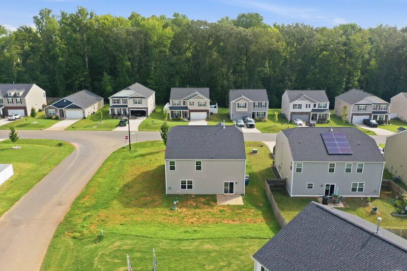 House for rent at 2509 Summersby Dr, Mebane, NC 27302