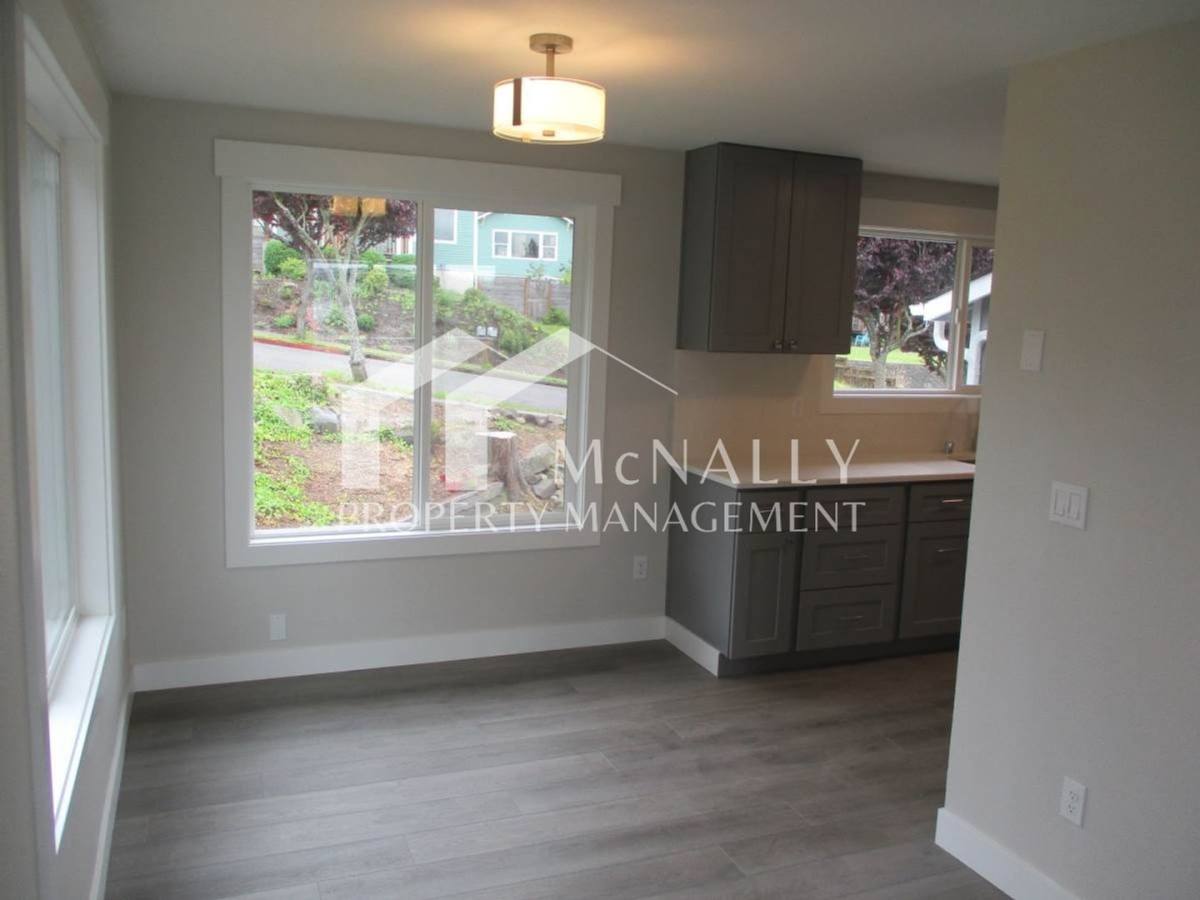 Apartment for rent at 5401 N Court St, Tacoma, WA 98407