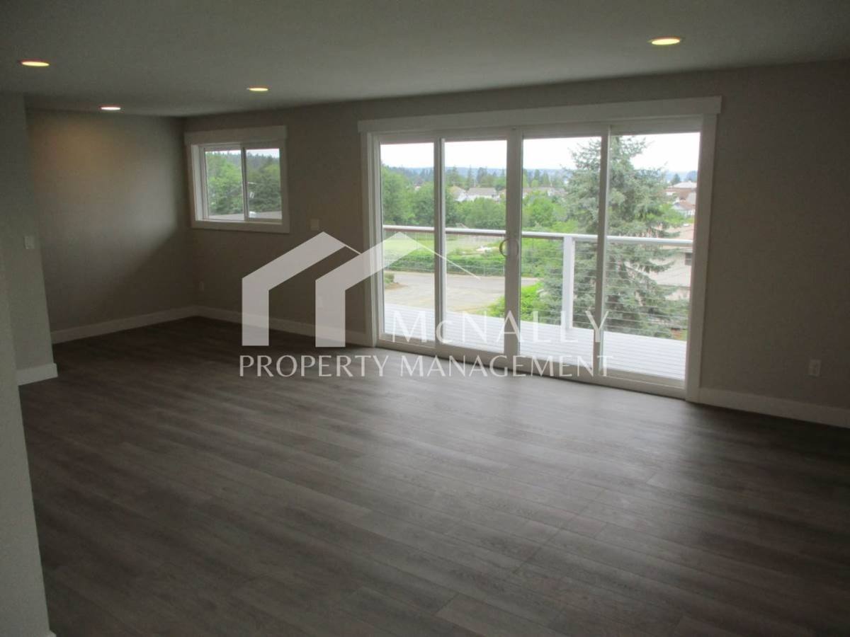Apartment for rent at 5401 N Court St, Tacoma, WA 98407