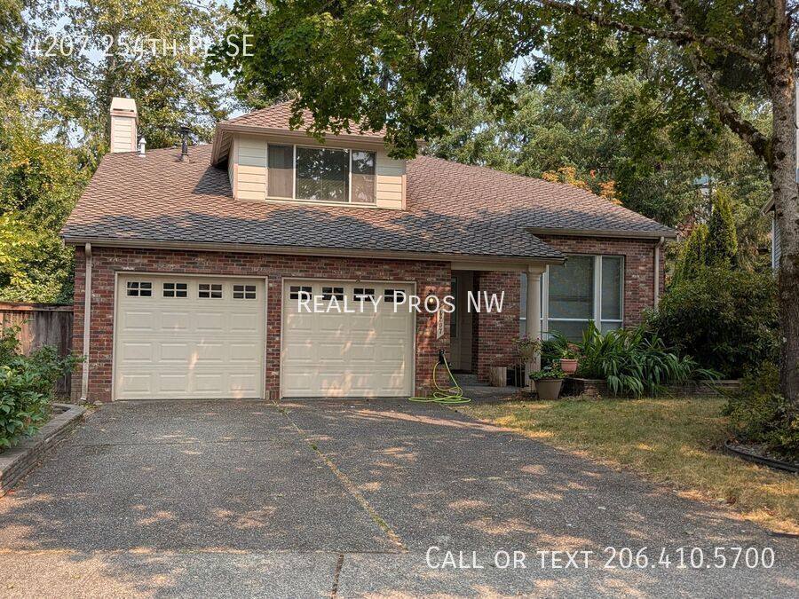 House for rent at 4207 254th Place SE, Issaquah, WA 98029