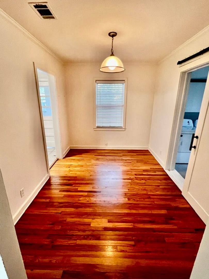 House for rent at 107 Esplanade Ave, Mobile, AL 36606