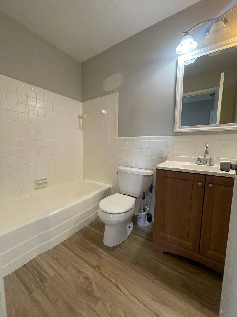 Apartment for rent at 3101 Bromley Place, Dayton, OH 45420