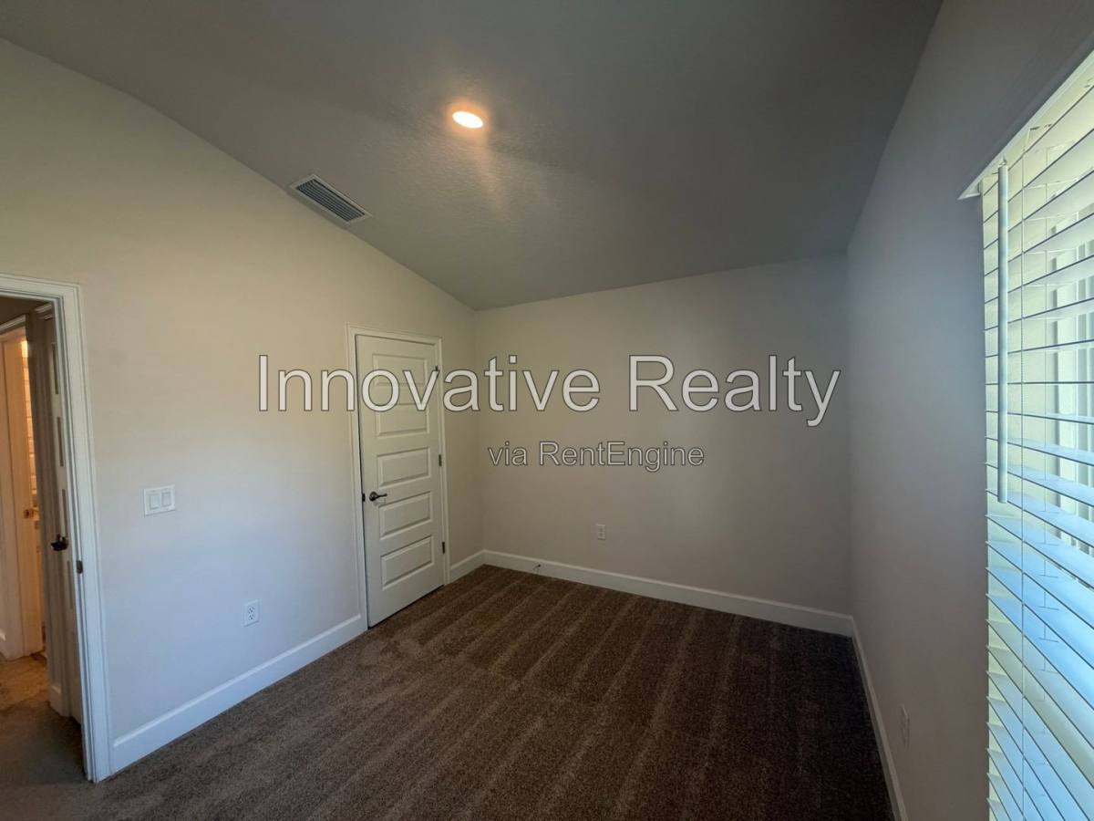 House for rent at 2313 Angel Fish Loop, Leesburg, FL 34748