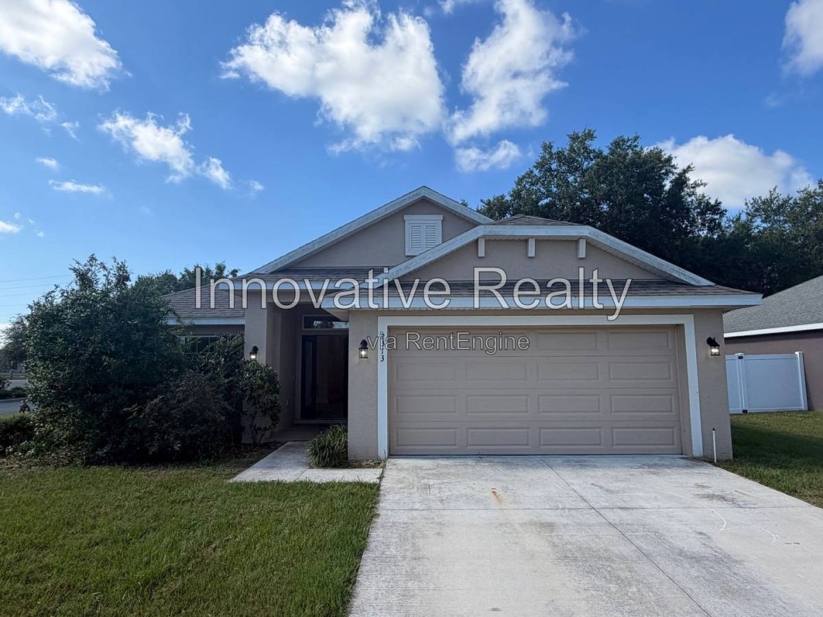 House for rent at 2313 Angel Fish Loop, Leesburg, FL 34748