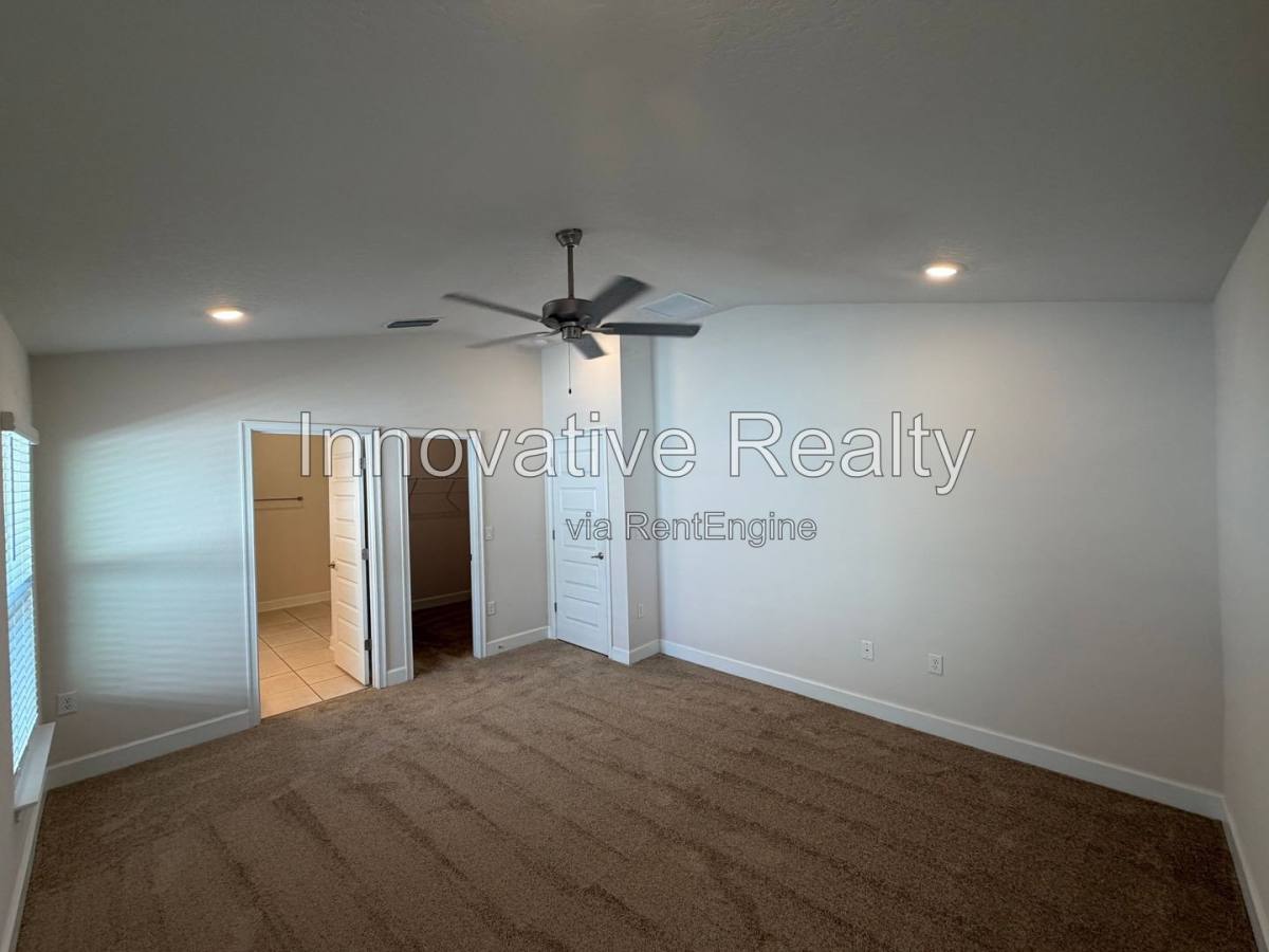 House for rent at 2313 Angel Fish Loop, Leesburg, FL 34748