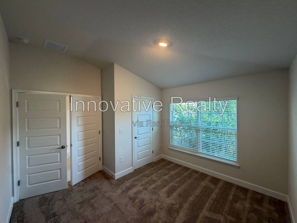 House for rent at 2313 Angel Fish Loop, Leesburg, FL 34748