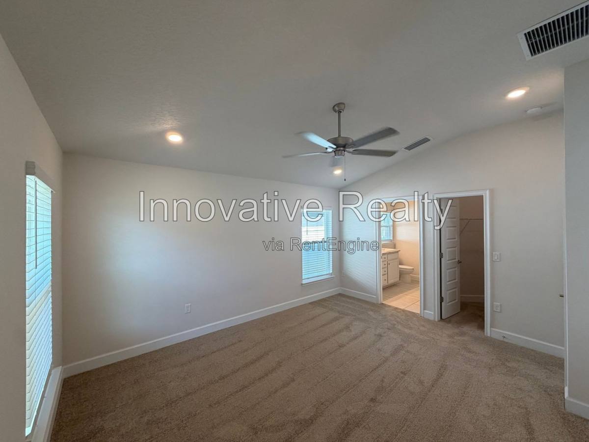 House for rent at 2313 Angel Fish Loop, Leesburg, FL 34748