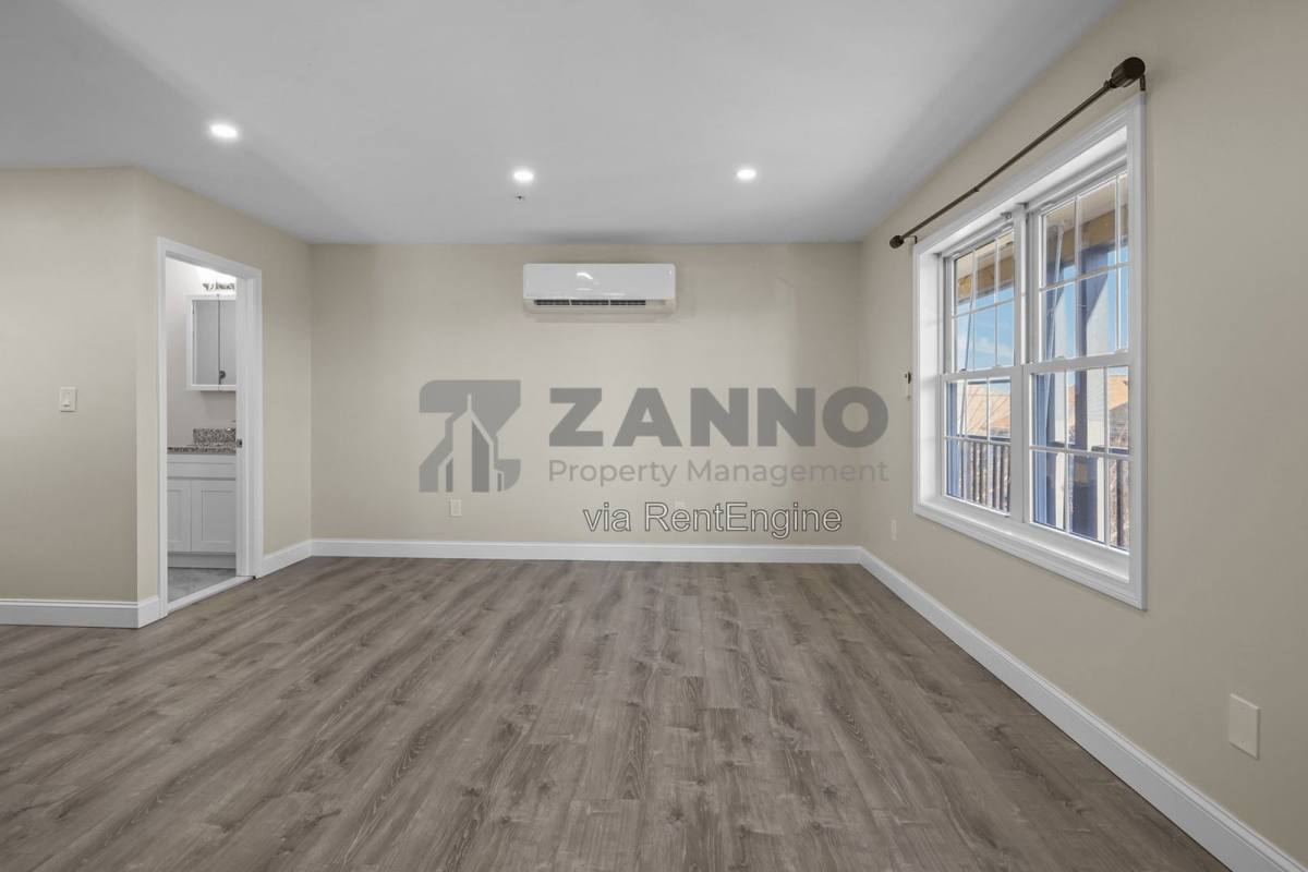Apartment for rent at 547 Chalkstone Ave #4, Providence, RI 02908