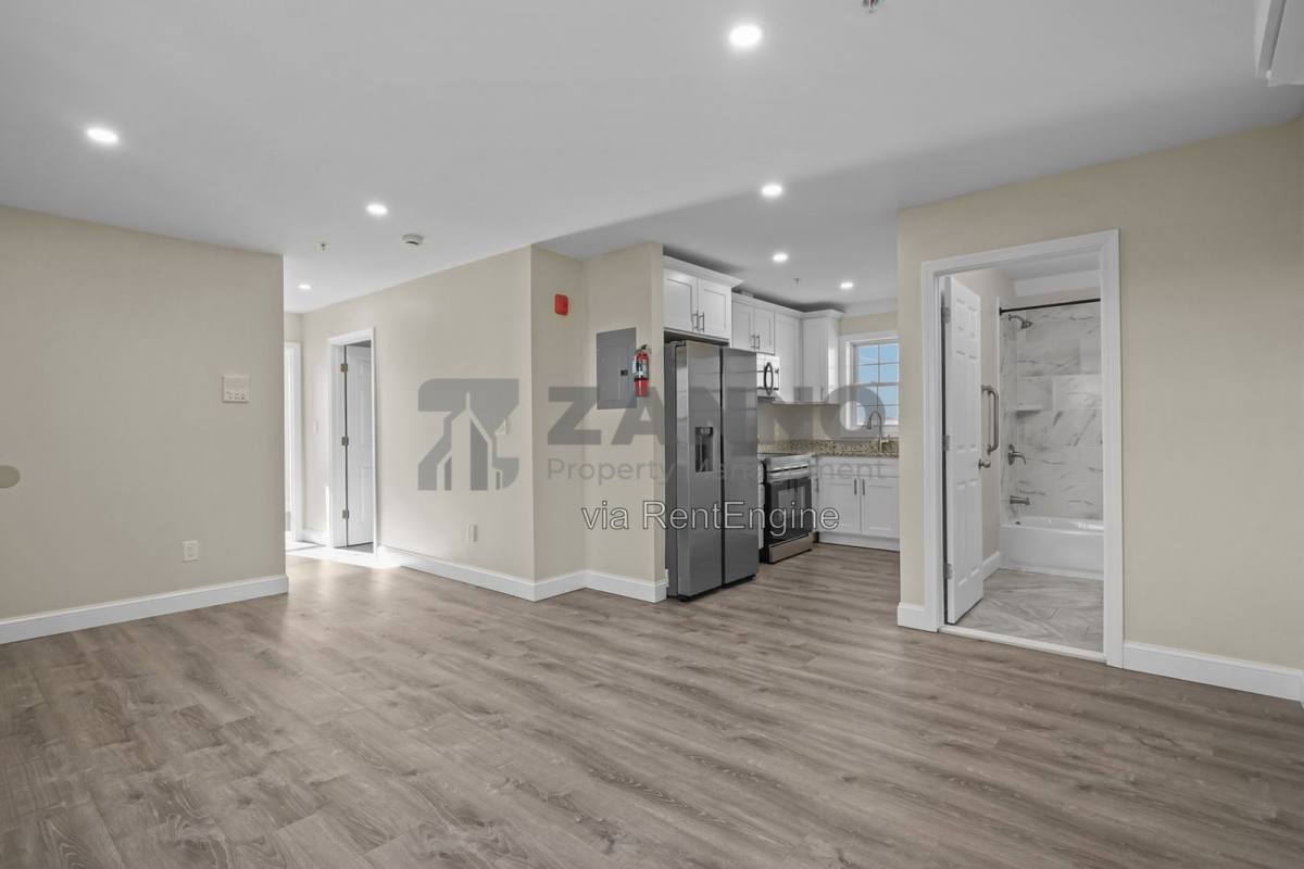 Apartment for rent at 547 Chalkstone Ave #4, Providence, RI 02908