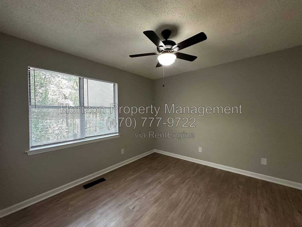 Apartment for rent at 4078 Hidden Hollow Dr #B, Gainesville, GA 30506