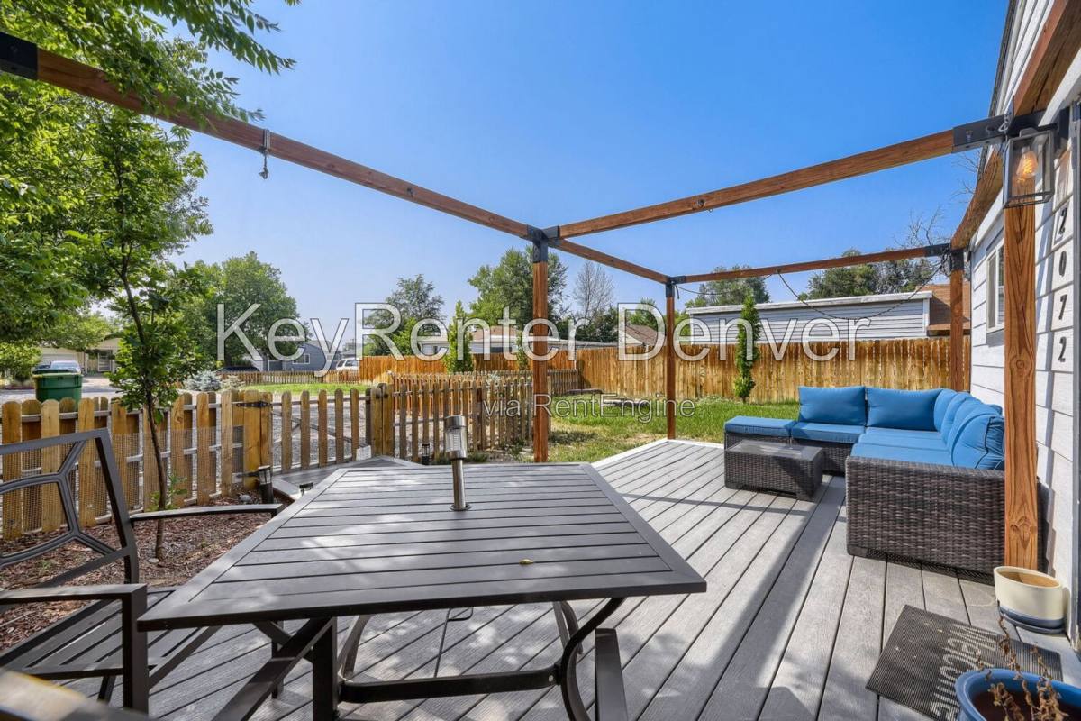 House for rent at 2072 Emporia St, Aurora, CO 80010
