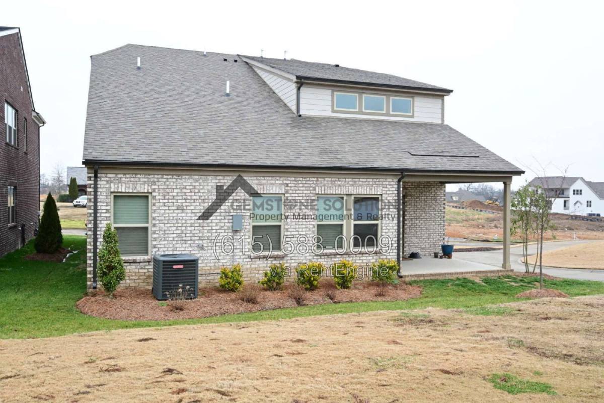 House for rent at 1028 Fenner Lane, Gallatin, TN 37066