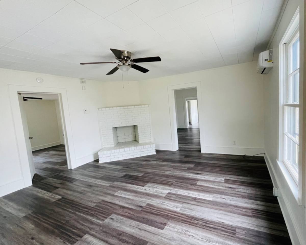 House for rent at 390 Farley St, Spartanburg, SC 29303
