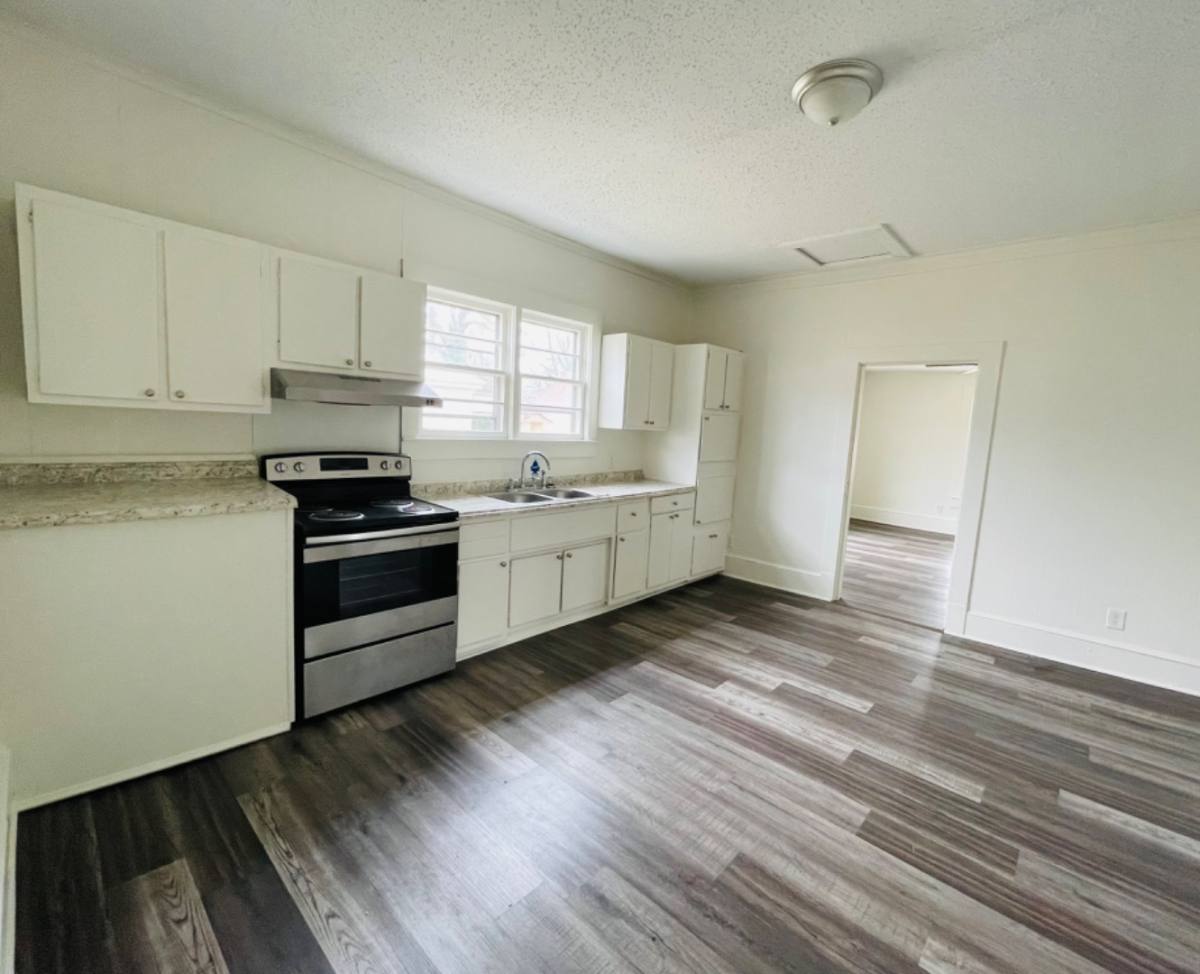 House for rent at 390 Farley St, Spartanburg, SC 29303