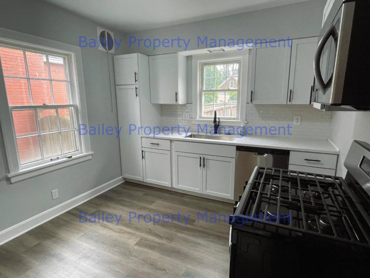 House for rent at 215 McCready Ave, Louisville, KY 40206
