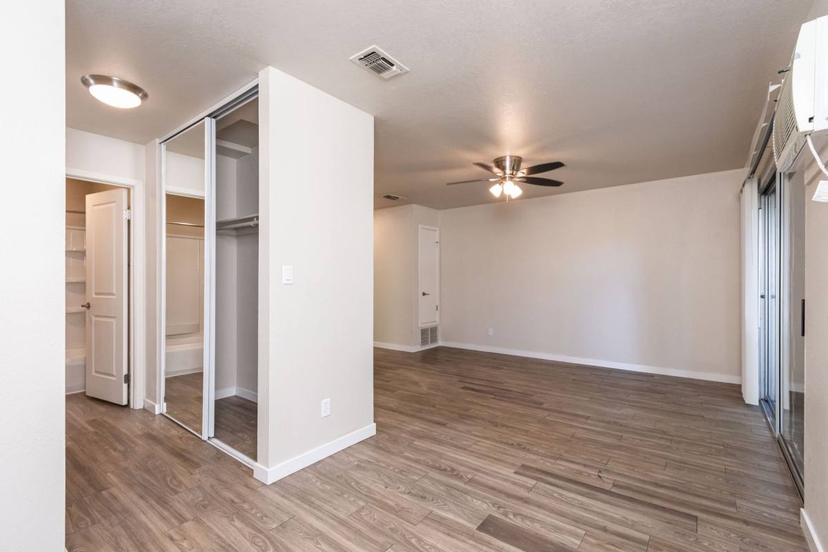 Apartment for rent at 555 Douglas St, West Sacramento, CA 95605