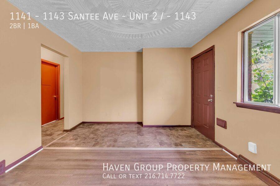 Apartment for rent at 1141 - 1143 Santee Ave #2, Akron, OH 44306