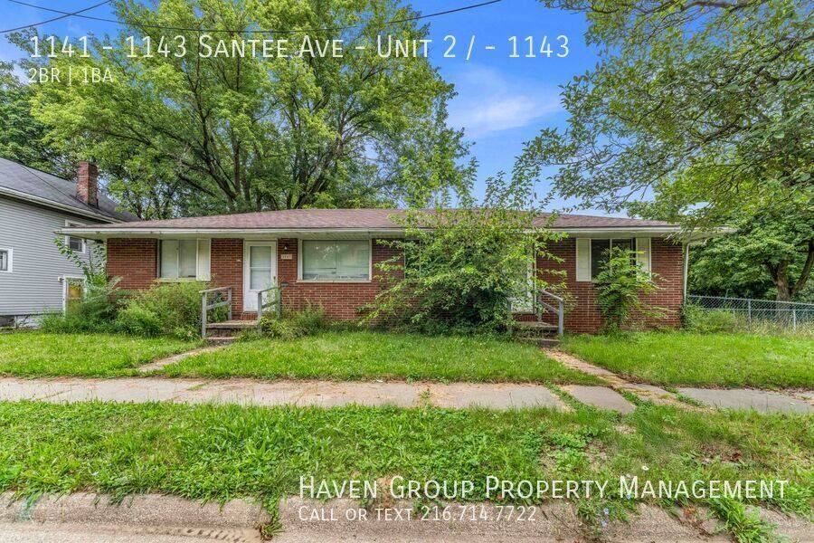 Apartment for rent at 1141 - 1143 Santee Ave #2, Akron, OH 44306