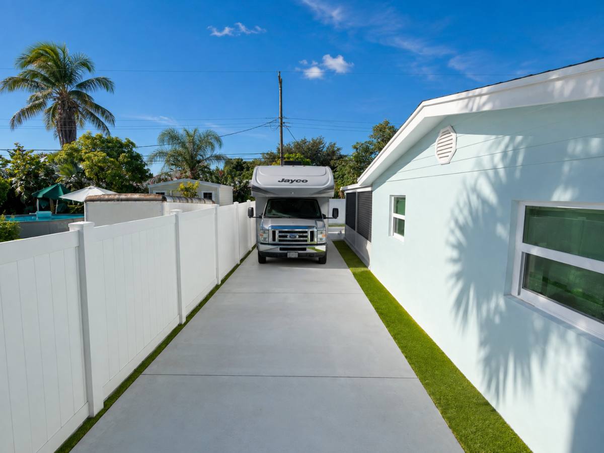 House for rent at 4370 Arbor Way, Palm Beach Gardens, FL 33410