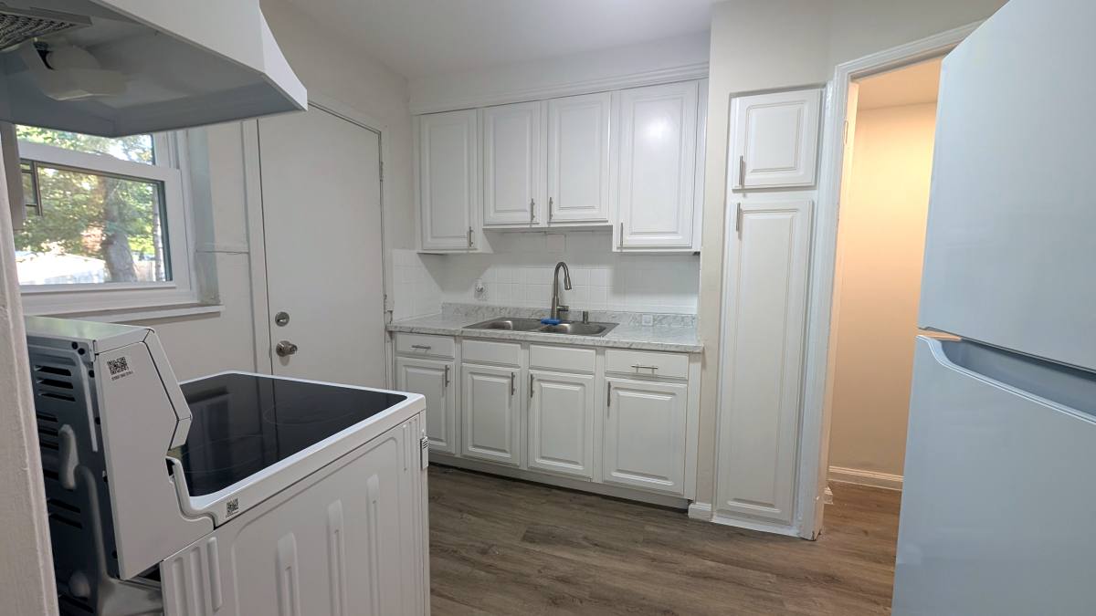 Townhouse for rent at 7405 Curtis St, Detroit, MI 48221