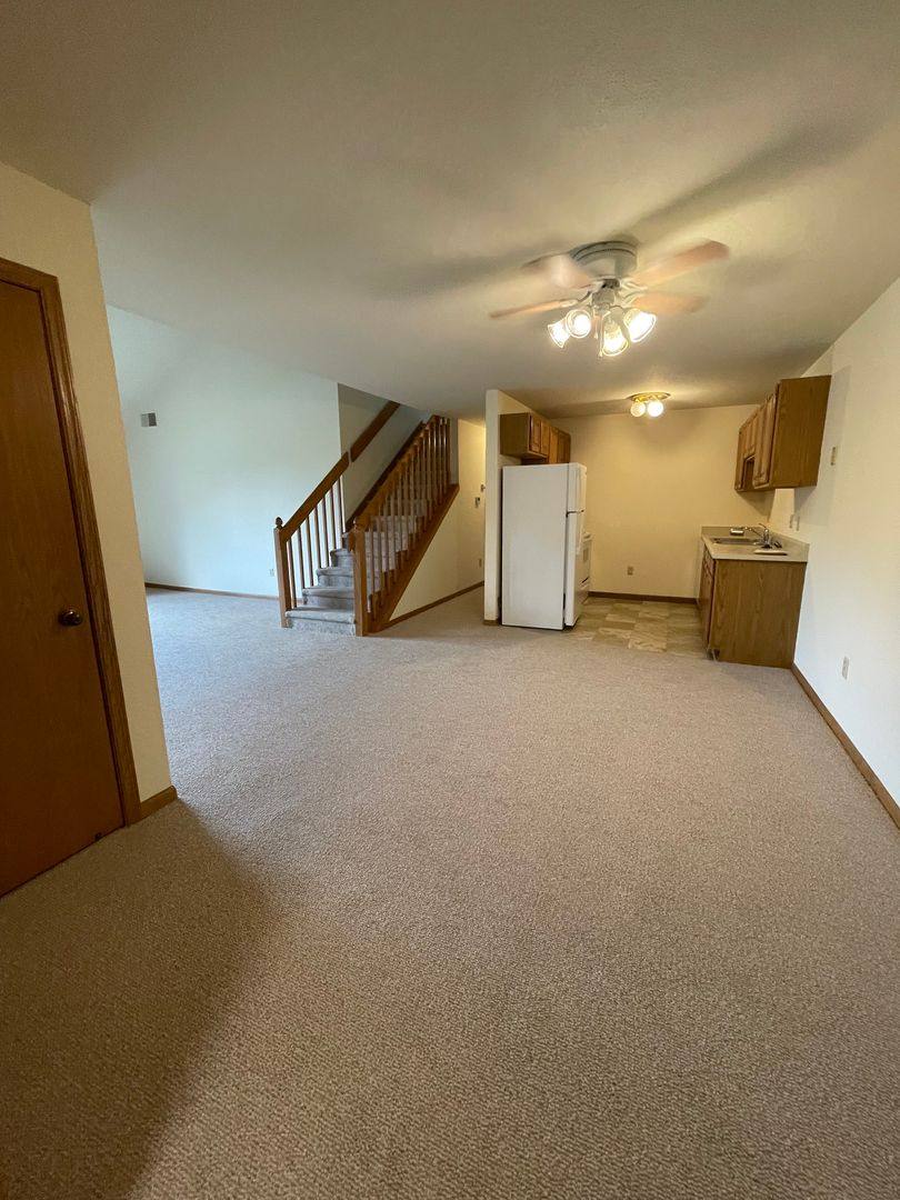 Apartment for rent at 115-137 Chaffee Rd, Oconomowoc, WI 53066