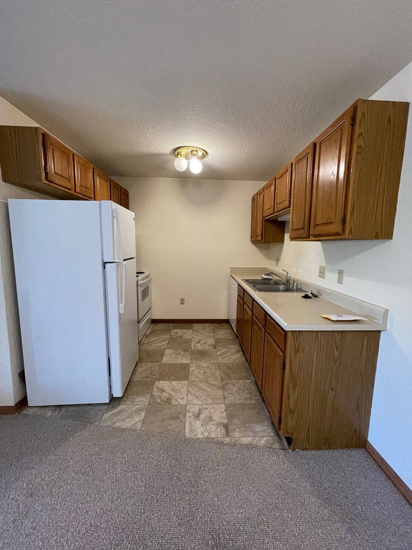 Apartment for rent at 115-137 Chaffee Rd, Oconomowoc, WI 53066