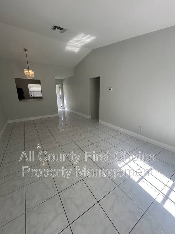 Apartment for rent at 3621 35th St N, St. Petersburg, FL 33713