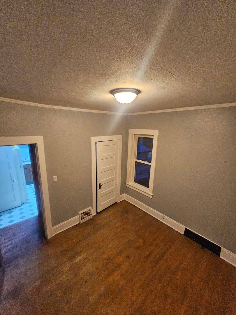 Apartment for rent at 1372 Merryman St, Marinette, WI 54143