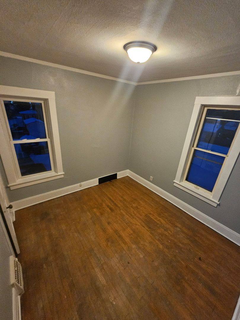 Apartment for rent at 1372 Merryman St, Marinette, WI 54143
