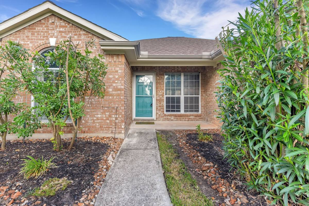 House for rent at 223 Fantasy Lane, Montgomery, TX 77356