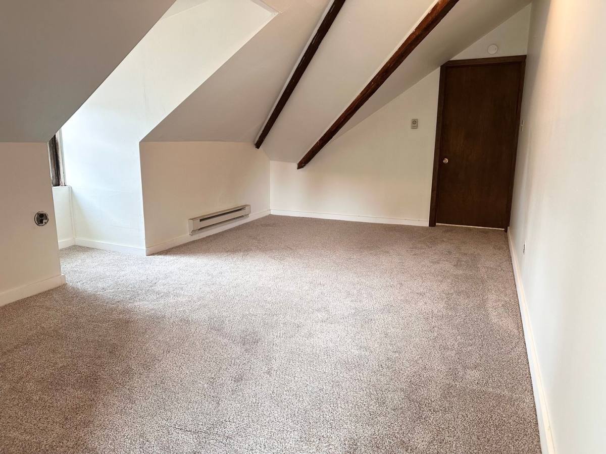Apartment for rent at 28-30 E College Ave, Elizabethtown, PA 17022