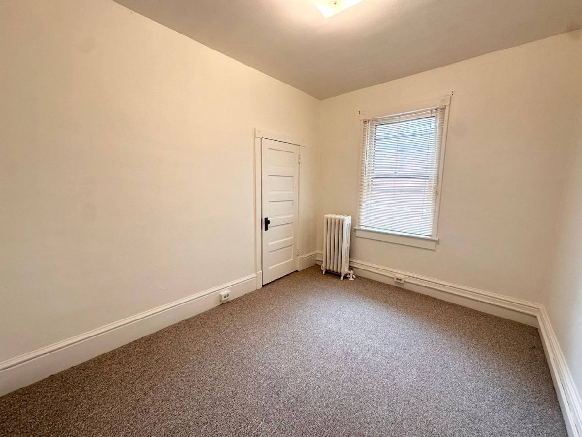 Apartment for rent at 28-30 E College Ave, Elizabethtown, PA 17022
