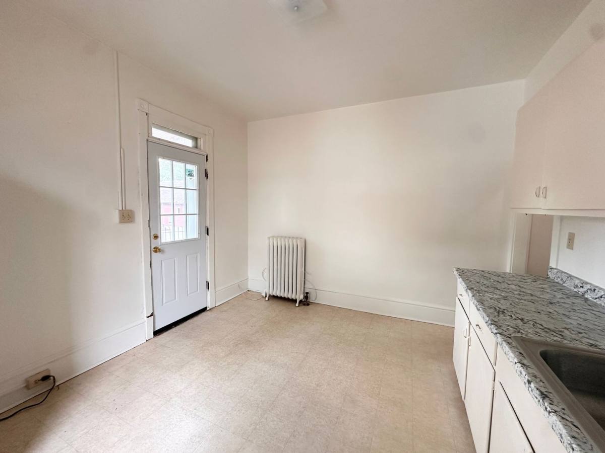 Apartment for rent at 28-30 E College Ave, Elizabethtown, PA 17022