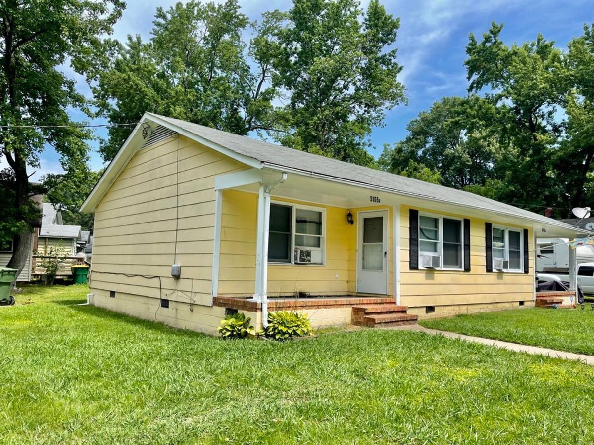 House for rent at 3105-B Granby St, Hopewell, VA 23860