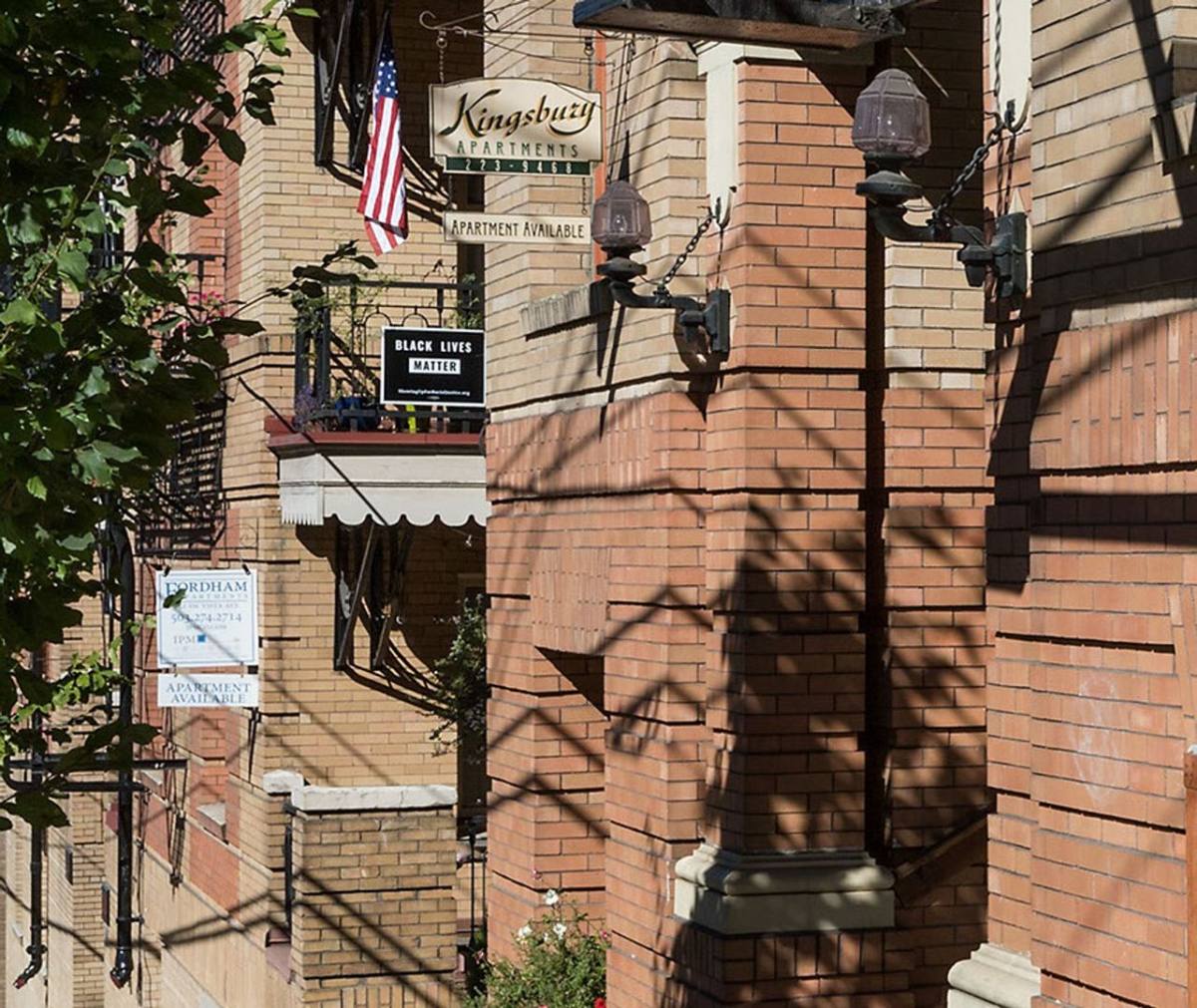 Apartment for rent at 760 SW Vista Ave, Portland, OR 97205