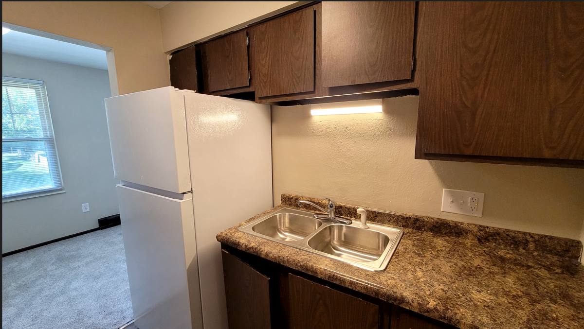 Apartment for rent at 1285 Sanlor Ave, West Milton, OH 45383
