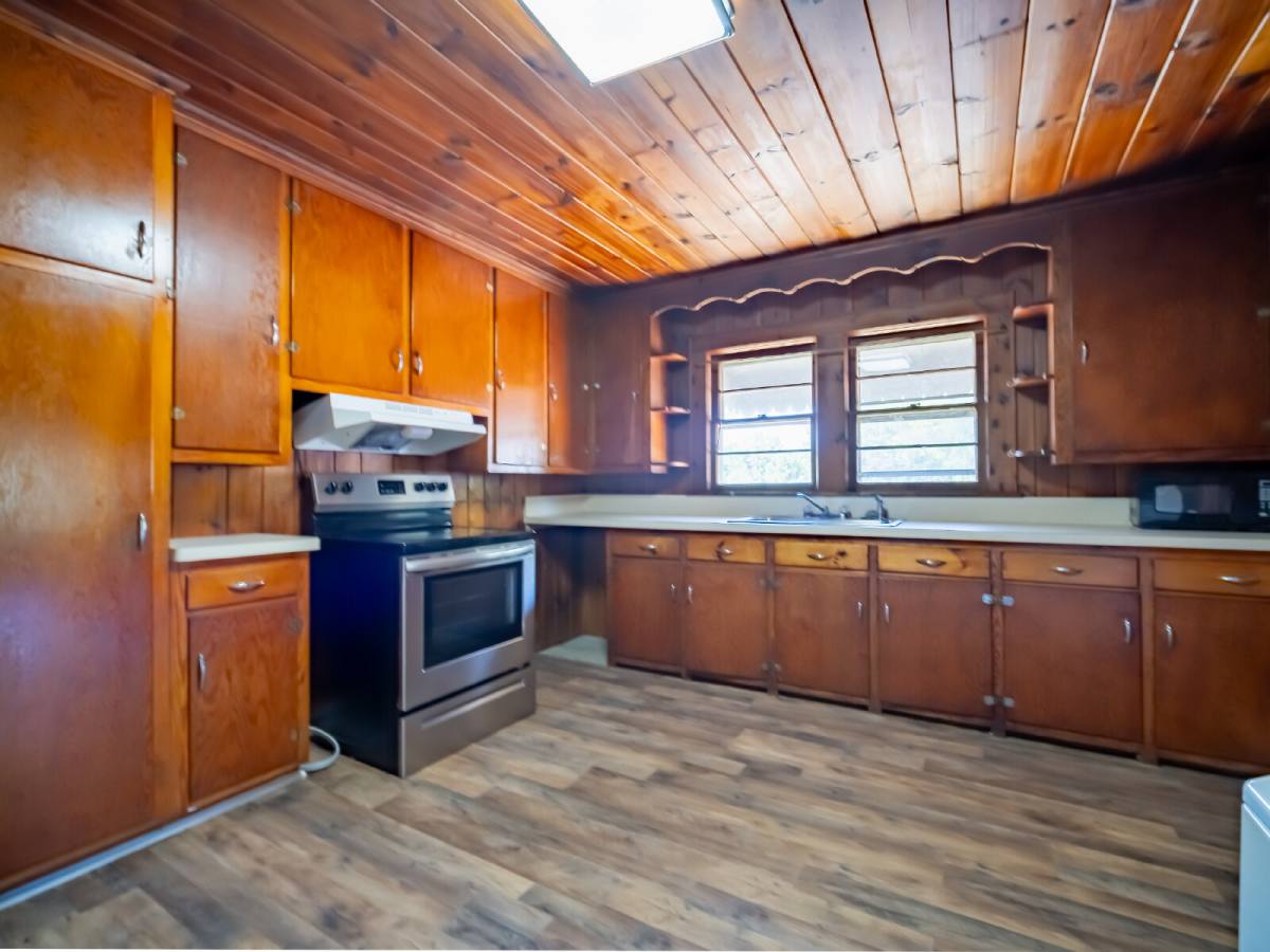 House for rent at 503 W Childs St, Lincolnton, NC 28092