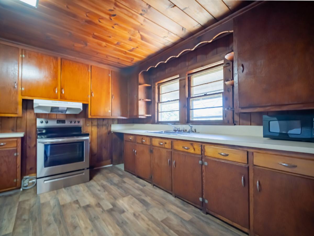 House for rent at 503 W Childs St, Lincolnton, NC 28092