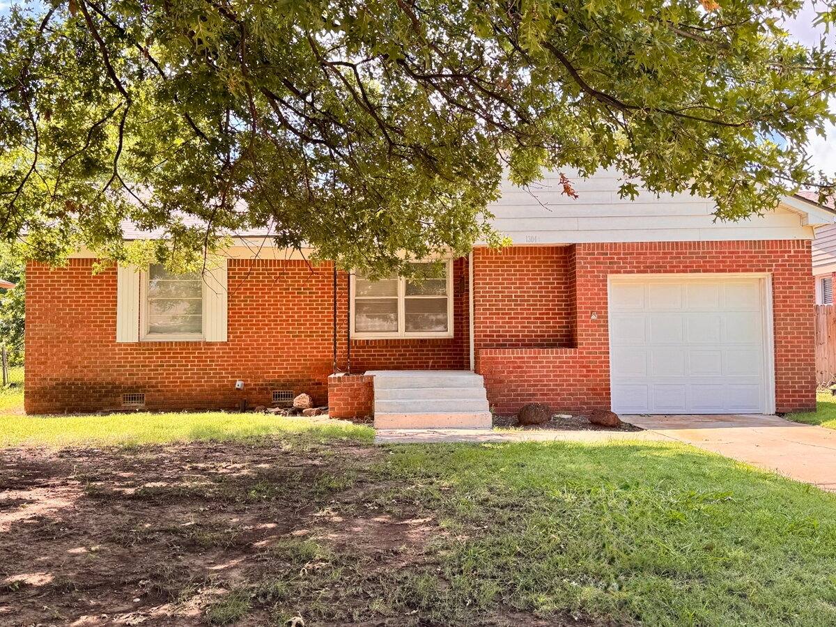 House for rent at 1304 Downing St, Oklahoma City, OK 73120